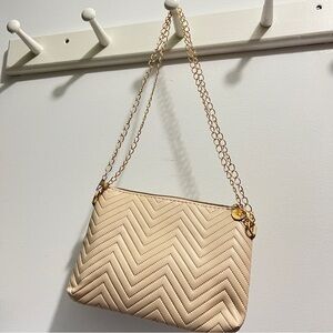 Elegant Chevron Leatherette Cream Gold Chain Shoulder Crossbody Bag